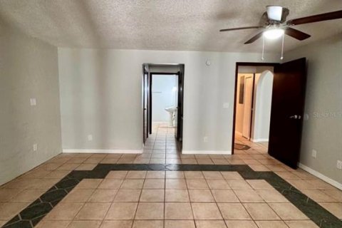 House in Sanford, Florida 4 bedrooms, 198.63 sq.m. № 1827961 - photo 7