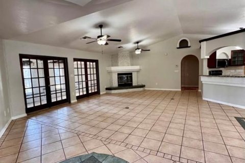 House in Sanford, Florida 4 bedrooms, 198.63 sq.m. № 1827961 - photo 4