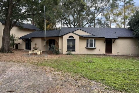 House in Sanford, Florida 4 bedrooms, 198.63 sq.m. № 1827961 - photo 1