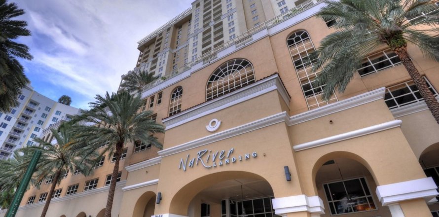 Condominio en Fort Lauderdale, Florida, 2 dormitorios № 1210201