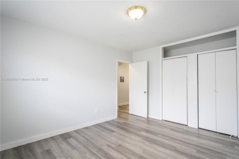 Appartement à louer à Miami Beach, Floride: 1 chambre, 55.74 m2 № 1931709 - photo 11