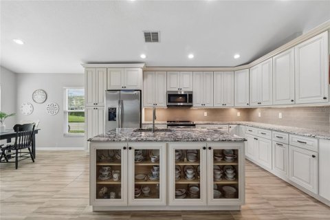 Villa ou maison à vendre à Lutz, Floride: 3 chambres, 186.55 m2 № 2151359 - photo 16
