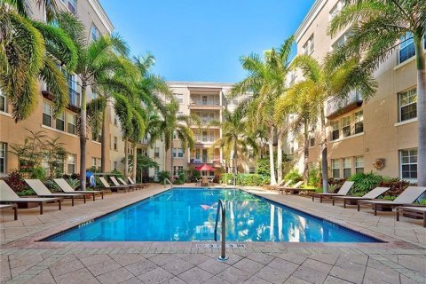 Condo in Fort Lauderdale, Florida, 2 bedrooms  № 2427898 - photo 29