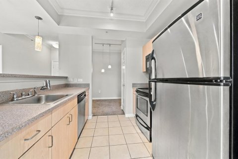 Condo in Fort Lauderdale, Florida, 2 bedrooms  № 2427898 - photo 7