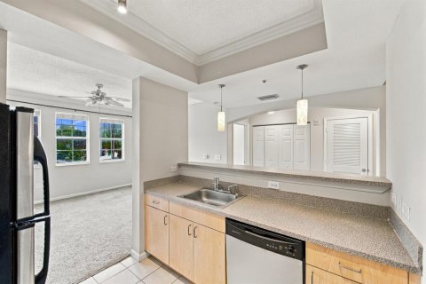 Condo in Fort Lauderdale, Florida, 2 bedrooms  № 2427898 - photo 9