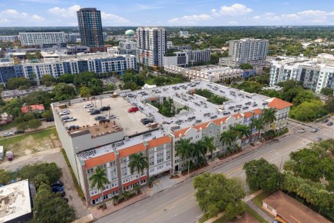 Condo in Fort Lauderdale, Florida, 2 bedrooms  № 2427898 - photo 25