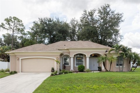 House in North Port, Florida 3 bedrooms, 158.49 sq.m. № 2266745