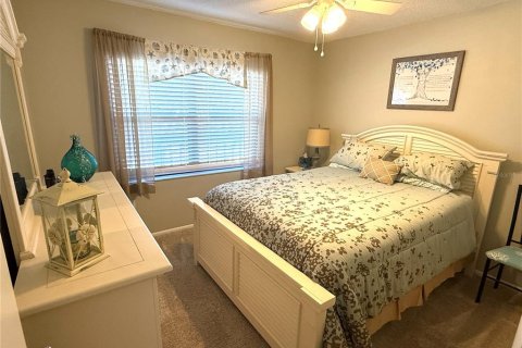 Condo in Bradenton, Florida, 2 bedrooms  № 2199305 - photo 24