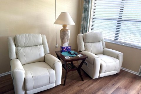 Condo in Bradenton, Florida, 2 bedrooms  № 2199305 - photo 12