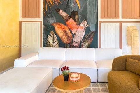 Купить виллу или дом в Майами, Флорида 3 спальни, 161.65м2, № 1985638 - фото 5