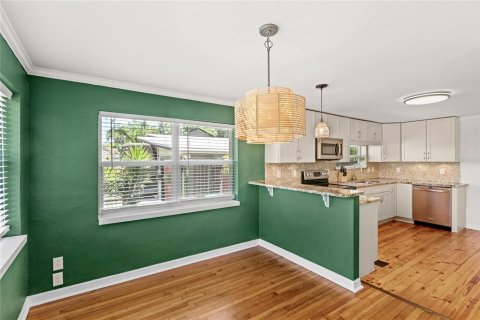 Villa ou maison à vendre à Orlando, Floride: 4 chambres, 222.78 m2 № 1673077 - photo 8
