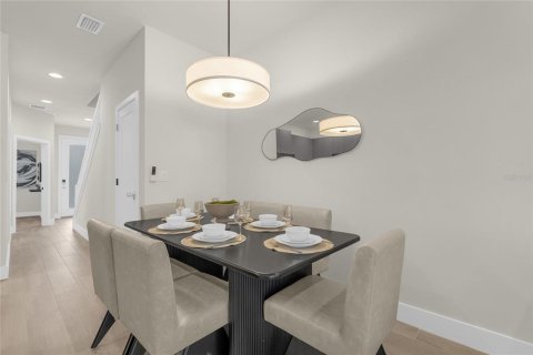 Adosado en alquiler en Clermont, Florida, 3 dormitorios, 172.15 m2 № 1536972 - foto 14