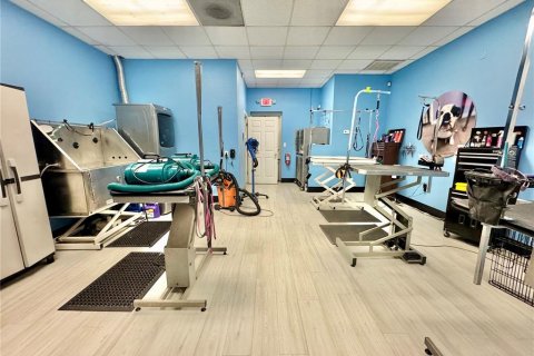 Immobilier commercial à vendre à Kissimmee, Floride: 92.9 m2 № 2094641 - photo 10