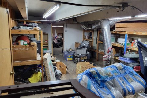 Propiedad comercial en venta en Miami, Florida № 1874288 - foto 26