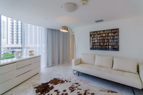 Condominio en venta en Miami, Florida, 2 dormitorios, 157.38 m2 № 2000989 - foto 18