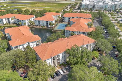 Condo in Orlando, Florida, 1 bedroom  № 1744381 - photo 17