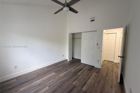 Купить таунхаус в Норт-Лодердейл, Флорида 2 спальни, 110.18м2, № 2042957 - фото 20