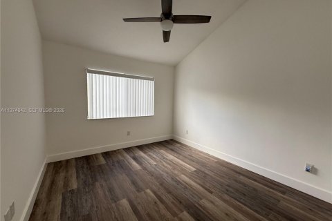 Купить таунхаус в Норт-Лодердейл, Флорида 2 спальни, 110.18м2, № 2042957 - фото 19