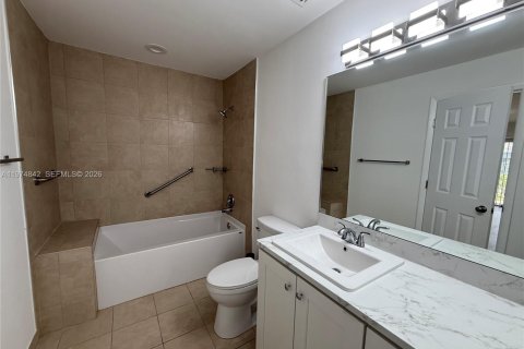 Купить таунхаус в Норт-Лодердейл, Флорида 2 спальни, 110.18м2, № 2042957 - фото 13