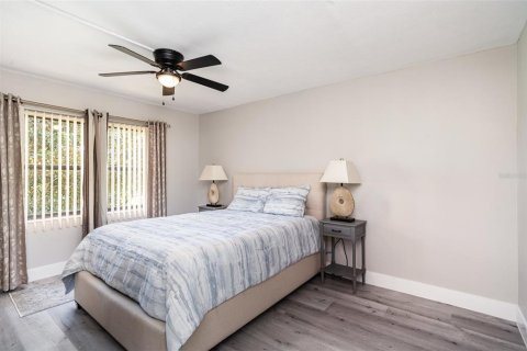 Copropriété à vendre à Bradenton, Floride: 2 chambres, 97.55 m2 № 1873131 - photo 10