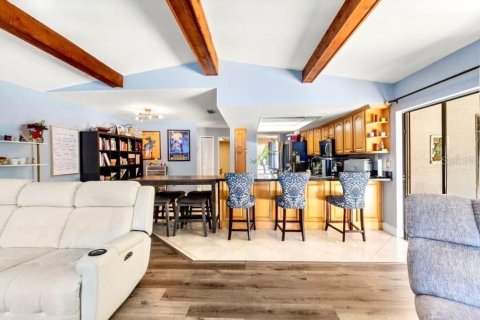 Casa en venta en Temple Terrace, Florida, 4 dormitorios, 218.88 m2 № 1838170 - foto 4