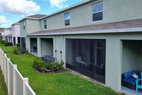 Touwnhouse à vendre à Land O' Lakes, Floride: 3 chambres, 155.43 m2 № 2313349 - photo 30