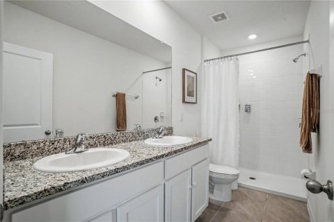 Touwnhouse à vendre à Land O' Lakes, Floride: 3 chambres, 155.43 m2 № 2313349 - photo 20