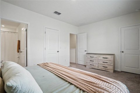 Touwnhouse à vendre à Land O' Lakes, Floride: 3 chambres, 155.43 m2 № 2313349 - photo 19