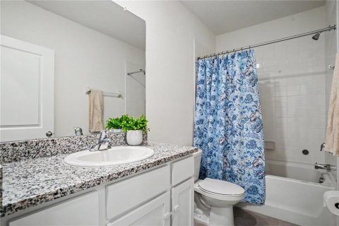 Touwnhouse à vendre à Land O' Lakes, Floride: 3 chambres, 155.43 m2 № 2313349 - photo 26