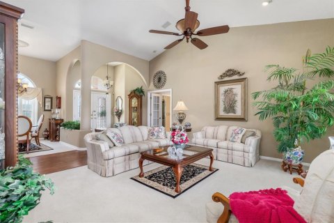 House in Punta Gorda, Florida 3 bedrooms, 207.36 sq.m. № 1563001 - photo 9