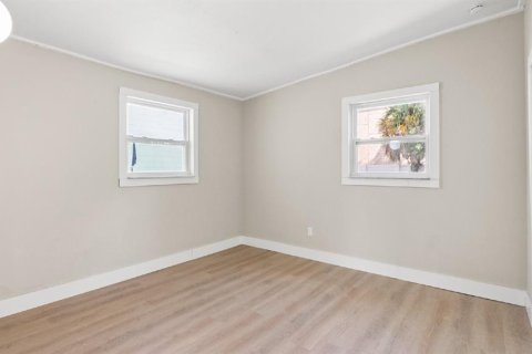 Villa ou maison à vendre à Tampa, Floride: 2 chambres, 72 m2 № 2429307 - photo 10