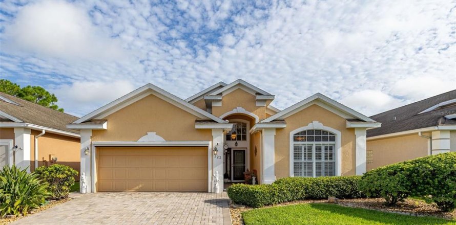 House in Davenport, Florida 3 bedrooms, 164.99 sq.m. № 1840139
