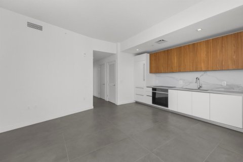 Copropriété à louer à Miami, Floride: 1 chambre, 66.05 m2 № 2376893 - photo 11