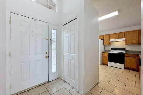 House in Davenport, Florida 3 bedrooms, 126.81 sq.m. № 2236778 - photo 5