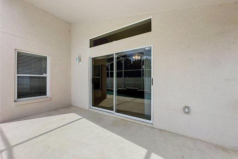 House in Davenport, Florida 3 bedrooms, 126.81 sq.m. № 2236778 - photo 30