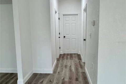 House in Lakeland, Florida 3 bedrooms, 130.53 sq.m. № 1904565 - photo 3