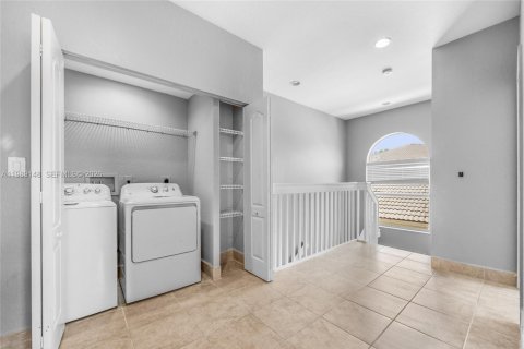 Casa en alquiler en Homestead, Florida, 3 dormitorios, 149.57 m2 № 2053307 - foto 12