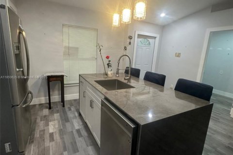 House in Lehigh Acres, Florida 4 bedrooms № 1882572 - photo 27