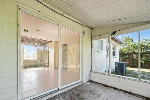 Villa ou maison à vendre à Titusville, Floride: 4 chambres, 151.24 m2 № 1886403 - photo 6