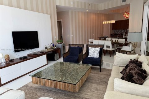 Copropriété à louer à Sunny Isles Beach, Floride: 2 chambres, 193.61 m2 № 1936898 - photo 11