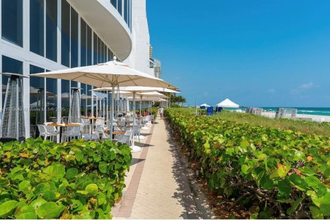 Copropriété à louer à Sunny Isles Beach, Floride: 2 chambres, 193.61 m2 № 1936898 - photo 27