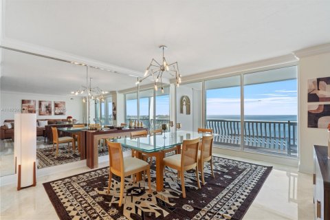 Снять в аренду кондоминиум в Форт-Лодердейл, Флорида 2 спальни, 186.83м2, № 2034488 - фото 13