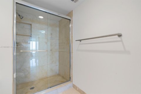 Снять в аренду кондоминиум в Форт-Лодердейл, Флорида 2 спальни, 186.83м2, № 2034488 - фото 29