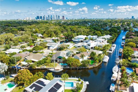 Купить виллу или дом в Форт-Лодердейл, Флорида 3 спальни, 189.52м2, № 1985113 - фото 2