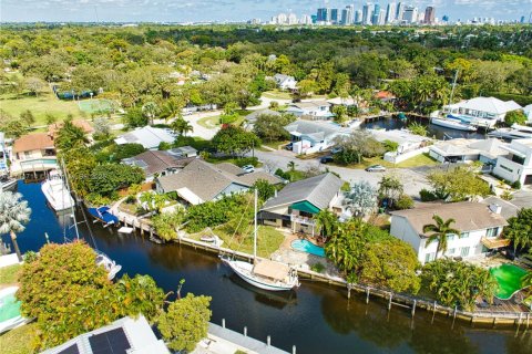 Купить виллу или дом в Форт-Лодердейл, Флорида 3 спальни, 189.52м2, № 1985113 - фото 30