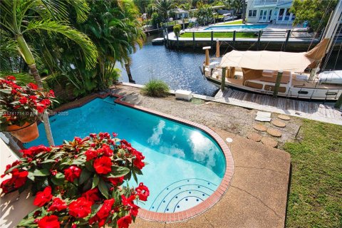 Купить виллу или дом в Форт-Лодердейл, Флорида 3 спальни, 189.52м2, № 1985113 - фото 17