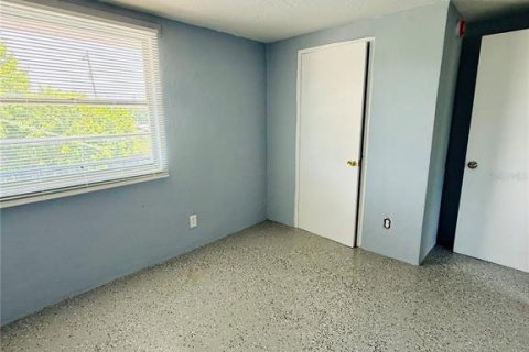 Immobilier commercial à vendre à Sarasota, Floride: 719.44 m2 № 2424085 - photo 15