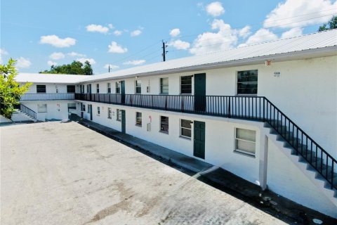Immobilier commercial à vendre à Sarasota, Floride: 719.44 m2 № 2424085 - photo 6