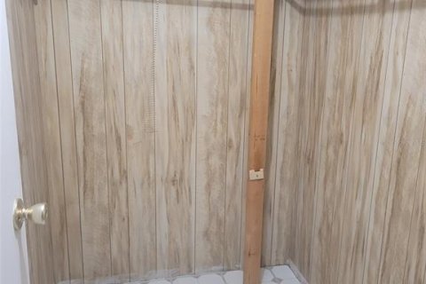 Снять в аренду квартиру в Белвью, Флорида 4 комнаты, 108.14м2, № 1765984 - фото 21