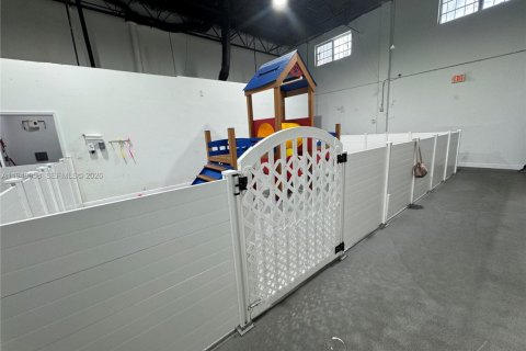 Купить коммерческую недвижимость в Дорал, Флорида № 2054189 - фото 20